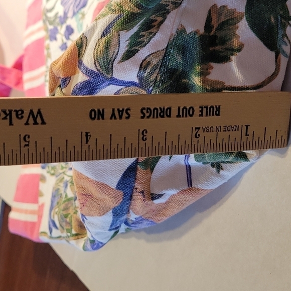 Estee Lauder Women's Tote - Picture 8 of 8